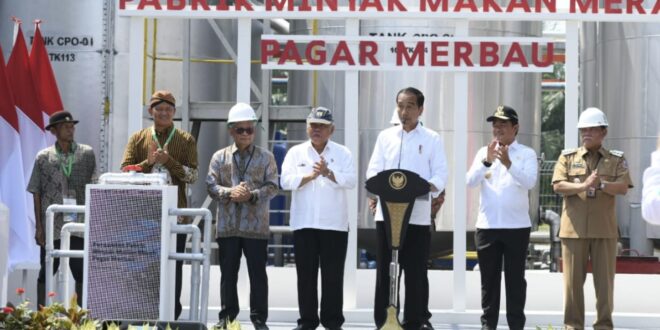 Presiden Jokowi Resmikan Pabrik Minyak Makan Merah di Deli Serdang